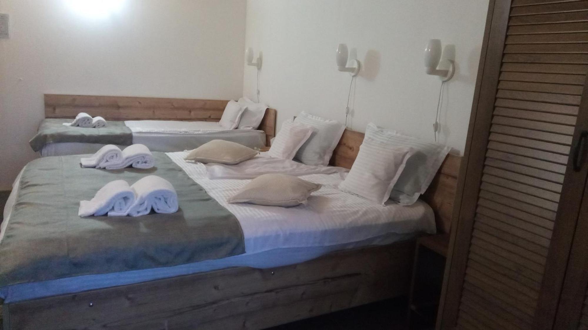 Family House Villa Busteni Ngoại thất bức ảnh